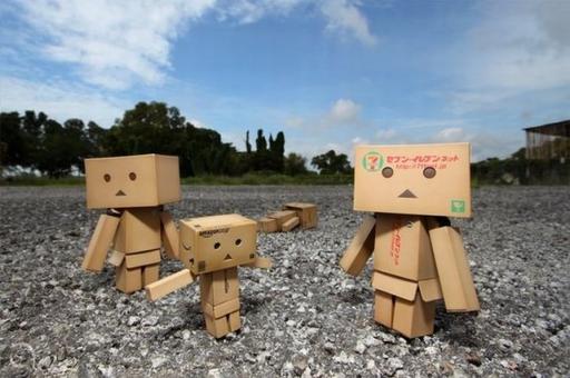 Обо всем - Danbo или новый тренд картонных человечков